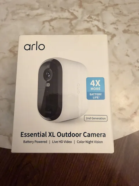 Arlo Essential XL Security Camera 2K  Indoor - Outdoor