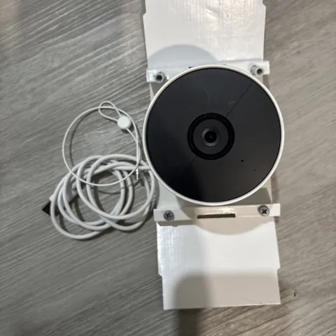 Google Nest Cam outdoor or indoor battery 1080P HD- Used Good Condition 