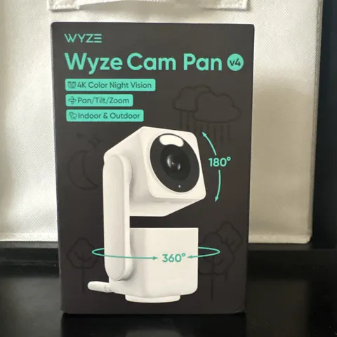 Wyze Cam Pan v4 4K UHD Indoor/Outdoor Plug-In Pan & Tilt Security Camera NEW