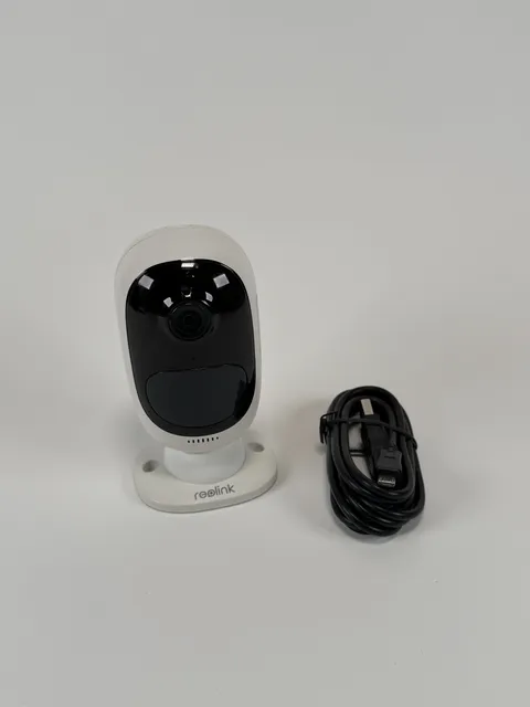 REOLINK Argus 2 Wire-Free Battery Security Camera w/ Mounts Ships Fast!!!
