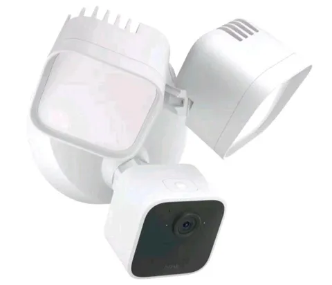 Blink Wired Floodlight Smart Security Camera, 2600 lumens, HD live View - White