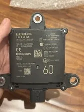 OEM Toyota Lexus Blind Spot Monitor Radar Sensor 88162-08060 SRR3-A Used