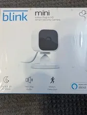 Blink BCM00300U Mini Indoor Plug-in Smart Surveillance Camera