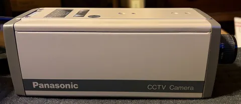 Panasonic WV-1410D CCTV Camera w/ Lens – Powers On – TESTED Output – 120VAC