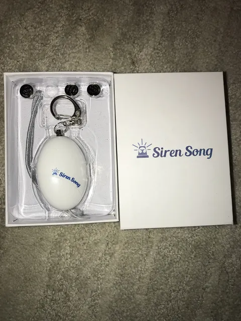 Siren Song Personal Security Alarm with Keychain White NIB w/ 3 Extra Batteries