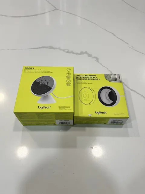 Logitech Circle 2 Indoor/Outdoor 1080p Wi-Fi Home Wired Security Camera White