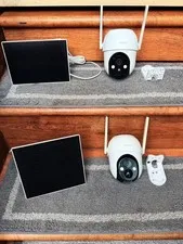 ARENTI Wireless Battery Outdoor Camera with Solar Panel GO2T  bundled together