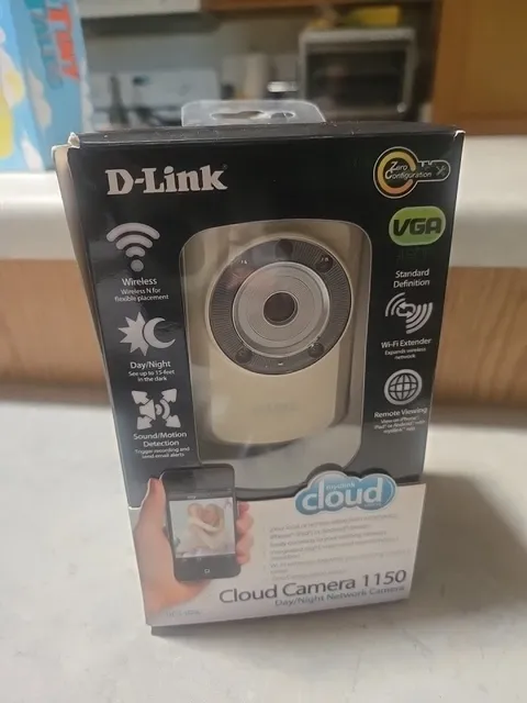 D-Link Day/Night Cloud Camera DCS-932L New/Sealed