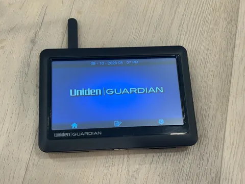 Uniden Guardian G7 LCD 7" Touchscreen Monitor with Dock & Power Supply