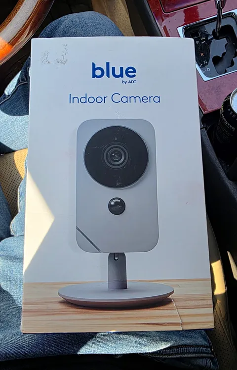 Blue by ADT Indoor Wi-Fi IP Camera 1080p Gray SCH2R0-29 Alexa/Google