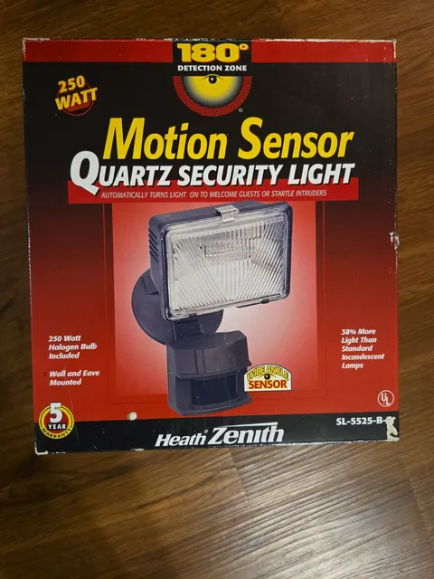 Heath Zenith 180 Degree Motion Security Light 250 W SL-5525-B-A