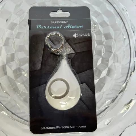 Personal Safety Alarm Keychain 125dB Loud Emergency Protection White