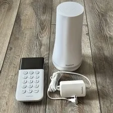 SimpliSafe Base And Keypad Controller Home Security System Read SSKP3 SSBS3