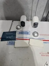 Arlo Netgear 2 Wireless Cameras VMC3030 w/Mount + Battery *Mint* FAST FREE SHIP