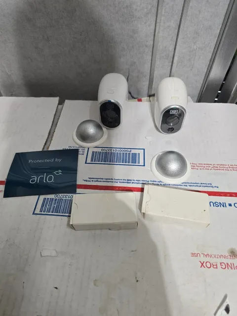 Arlo Netgear 2 Wireless Cameras VMC3030 w/Mount + Battery *Mint* FAST FREE SHIP