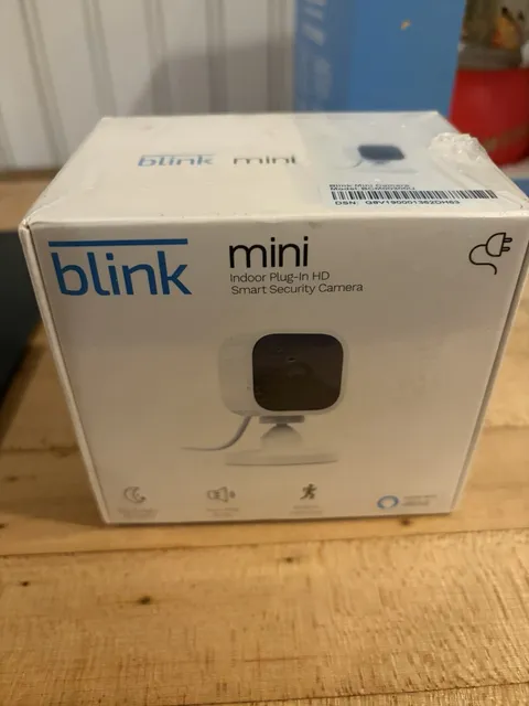 Blink Mini Indoor Plug-In Live HD Smart Security Camera (New in Box)