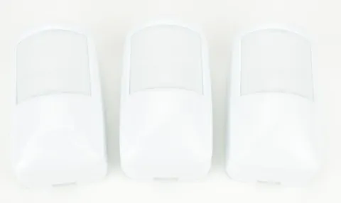LOT OF 3 - Honeywell IS3050 Wired PIR Motion Detector 50ft Sensor