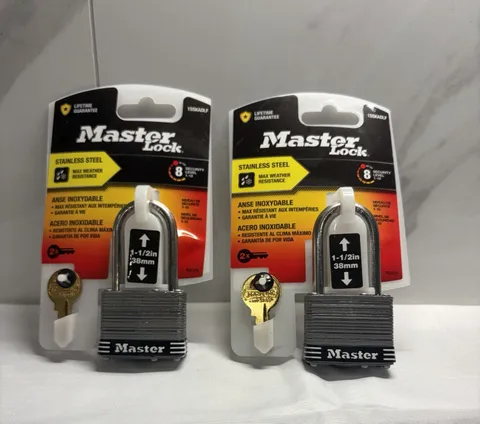 Master Lock 1SSKADLF Stainless Padlock 2-Pack Keyed Alike Security Level 8 New
