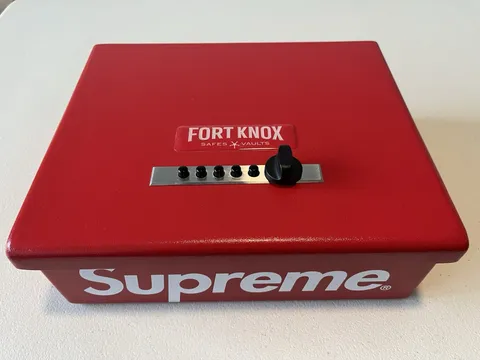 Supreme Fort Knox Pistol Safe (missing one plastic foot)