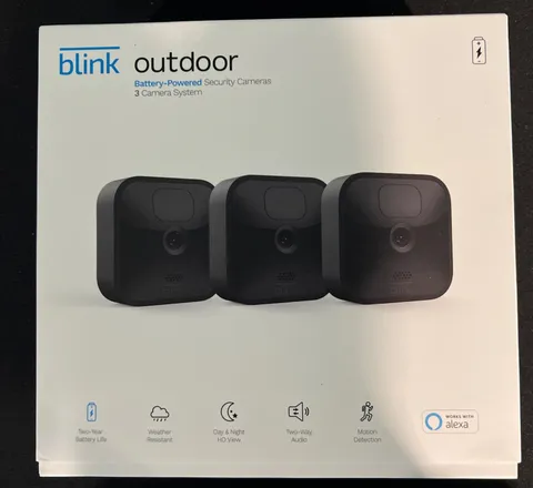 Blink Outdoor Battery-Powered Wireless Security Camera 3rd Gen 3-Pack Open Box