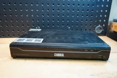 (M) Cobra 63890 8 Channel HD Surveillance DVR Digital Video Recorder No Adapter