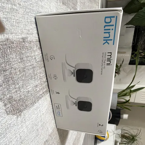 Blink Mini Indoor Plug-In 1080p Wi-Fi Motion 2-Way Audio Alexa 2-Pack W/B