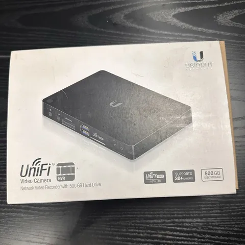 Ubiquiti Networks UniFi Video Camera NVR 500GB 30+Ch 1080p w/Adapter
