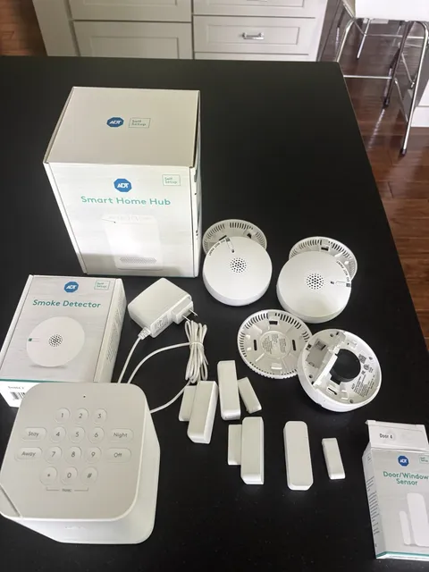 ADT Self Setup Smart Home Hub White (S40LR1-01) With Door and Smoke Sensors