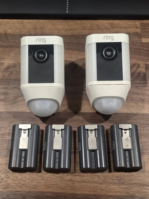 2x Ring Spotlight Cam Battery Security Cameras Tested Working W 4 Batterys White