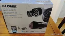 Lorex 8 Channel 720p HD Security System with 1 TB HDD and 8 Cameras New Open Box