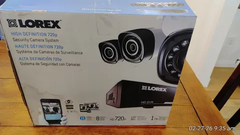 Lorex 8 Channel 720p HD Security System with 1 TB HDD and 8 Cameras New Open Box