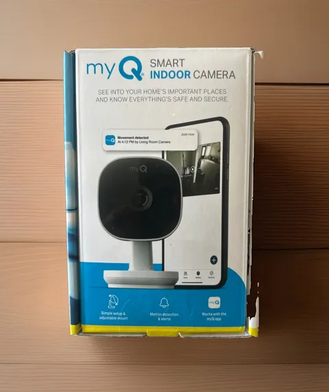Chamberlain myQ Smart Indoor Home Camera MYQ-C13AXXW Full HD 1080p