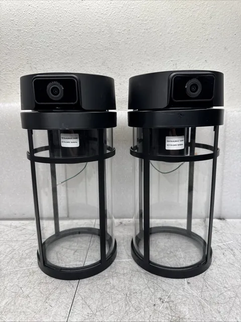 X2 Outdoor Light Camera 2K Wi-Fi Security Cam W/ AI Human Detection UNTESTED