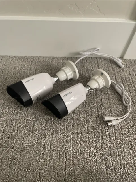 Lot of 2 Samsung SDC-5340BCN Bullet Color Security Cameras