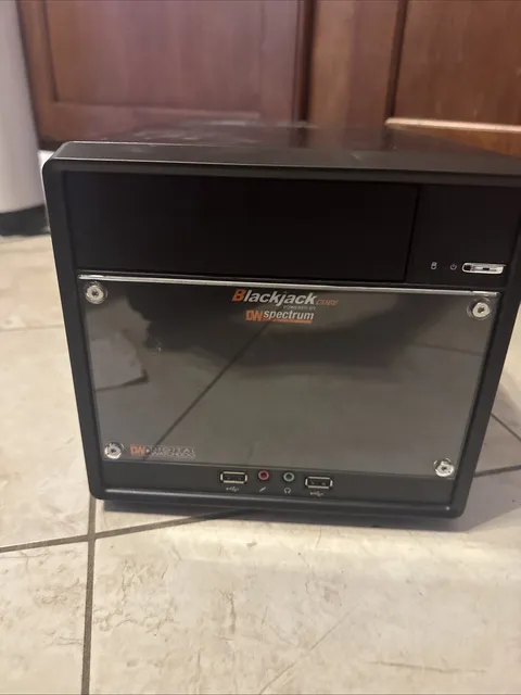 Digital Watchdog Blackjack Cube NVR DW-BJCUBE6T – 6TB – DW Spectrum See Listing