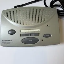 RadioShack FM Wireless 3 Channel Intercom System 43-3105. Turns On, UNTESTED