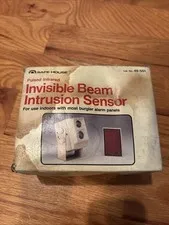 NOS NEW RADIO SHACK Pulsed Infrared Invisible Beam Intrusion Sensor 49-551A