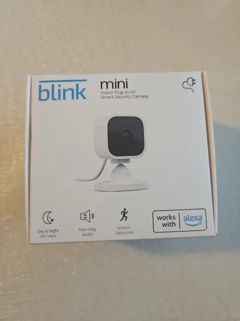 Blink Mini Indoor Plug-In Live HD Smart Security Camera (New in Box)
