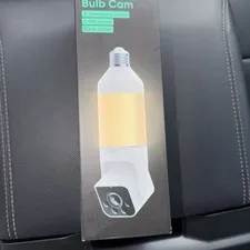 Wyze Bulb Cam 2K Smart Security Camera E26 Socket 800 Lumens
