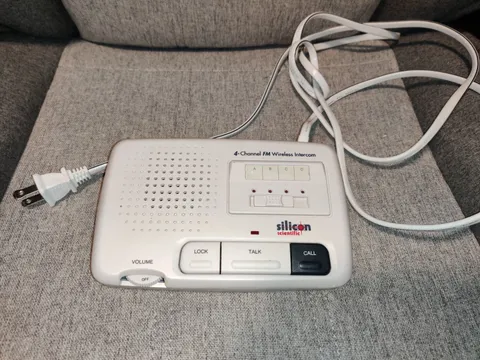 Silicon Scientific FM245 4-Channel FM Wireless Intercom Tested Works