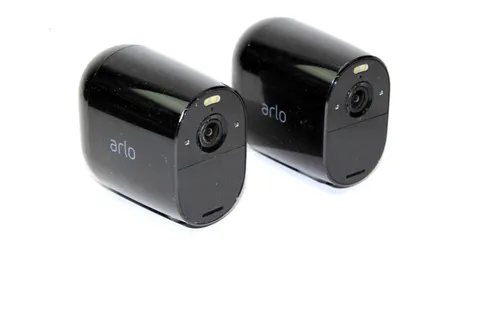 2 Arlo Essential VMC2030 Spotlight Indoor/Outdoor Wire-Free 1080p Camera Black