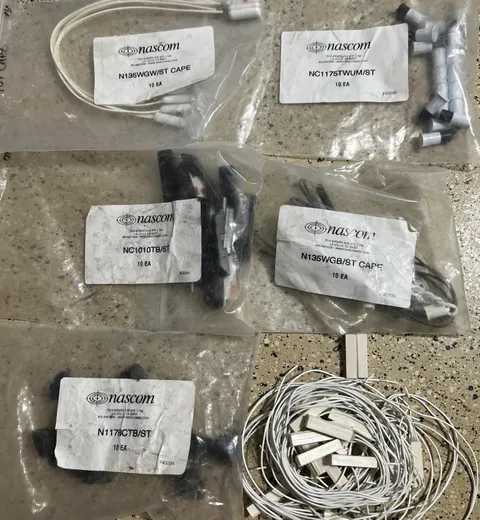 LOT NASCOM SECURITY SENSORS CONTACTS MAGNETS 3/8' 3/4" BROWN WHITE RECESSED