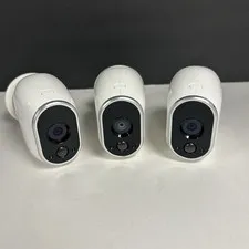 3 Netgear Arlo VMC3030 Add-on HD Indoor / Outdoor Security Cameras 2 Mounts