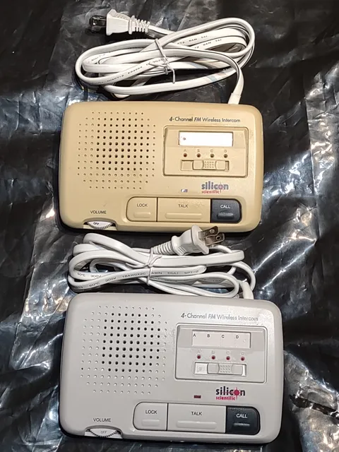 Wireless Intercom Set Silicon Scientific FM245 4-Channel FM Tested Works