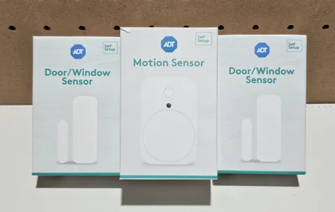 New ADT Two Door/Window Sensors & Motion Sensor - Fast Shipping!