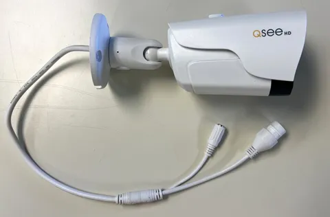 Q-See QCN8026B Bullet HD POE Color Security Camera 4MP / IP67, with 60' cable