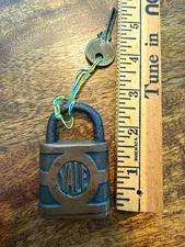 Yale & Towne Vintage Cloverleaf style Brass Padlock with Key