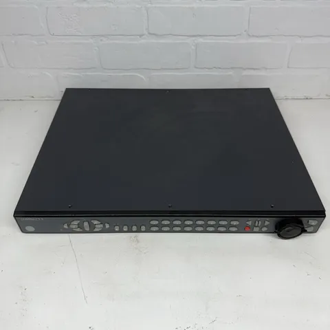 GE SECURITY DVMRe-10CTii-320 NTSC/PAL DIGITAL VIDEO MULTIPLEXER RECORDER (HDD)