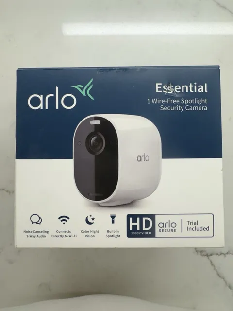 Arlo Essential Spotlight Wireless Indoor/Outdoor Camera VMC2030-100NAS- Single