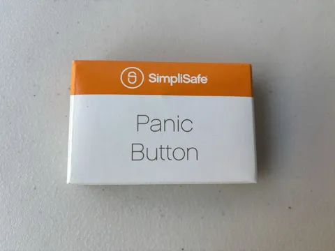 SimpliSafe Original Generation Extra Panic Button (PB1000) - BRAND NEW